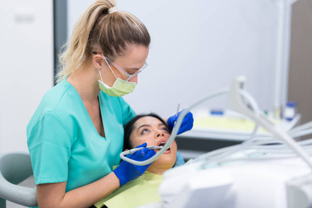 Best Weekend Emergency Dental Services in Montevideo, MN